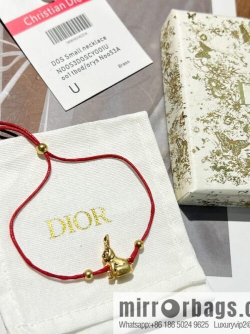 wsxc1676204423777_2-800x800dudyhmazfrl194570_20250709015605.jpg Dior rabbit 🐰 red rope bracelet hand rope