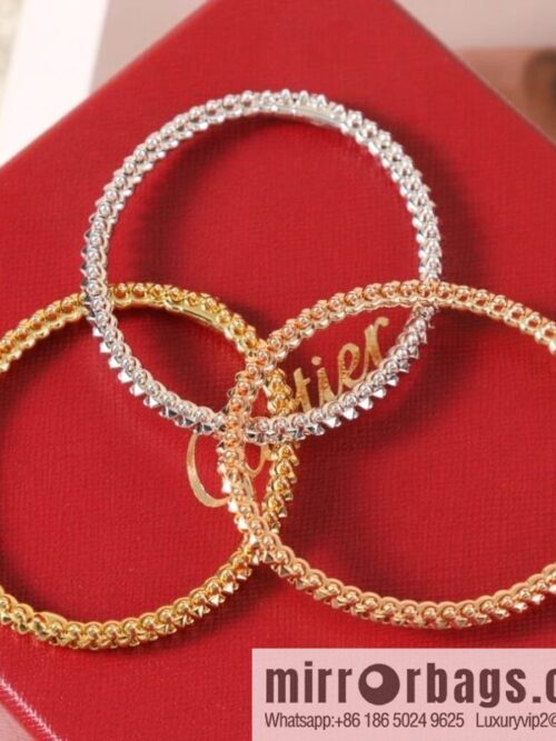 wsxc1676636742672_4-800x800b5iczd1gpe1194191_20250709014336.jpg Cartier clash de Cartier Bullet Bracelet