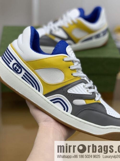 wsxc1677415919956_4-800x800afp4v5tolws35122_20250716040640.jpg Gucci Gucci uses leather + breathable mesh iconic His & Hers sneakers