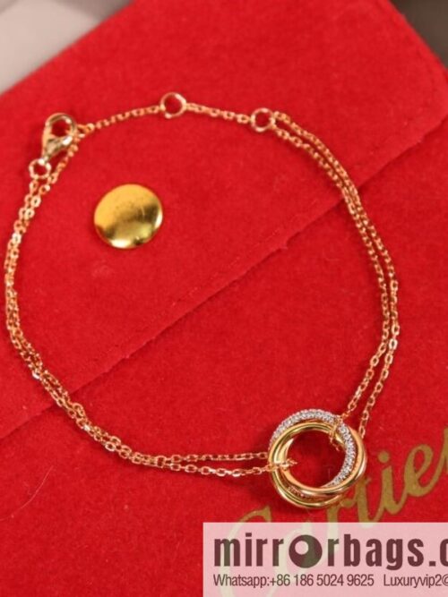 wsxc1677500457791_0-800x800vlihoer2lxm190672_20250708235712.jpg Cartier Trinity series three-color three-ring bracelet