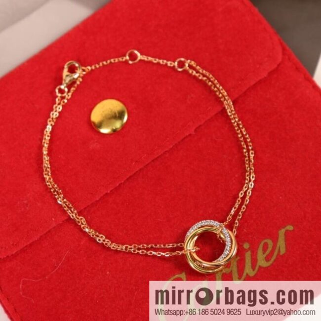 Cartier Trinity series three-color three-ring bracelet