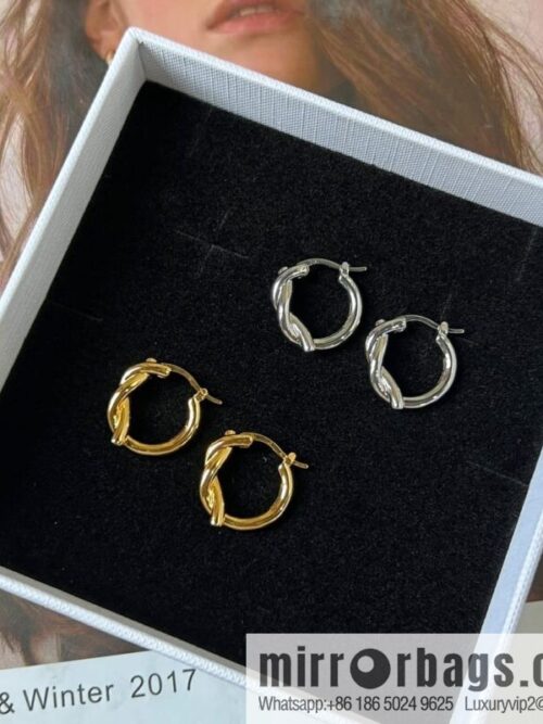 wsxc1677586888138_4-800x800brcx2d03irt190571_20250708235358.jpg New Celine twist earrings