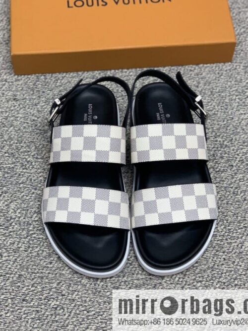 LV/Louis Vuitton men\'s sandals with classic PVC and black outsoles