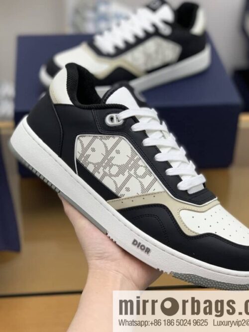 wsxc1677932745635_3-800x8002l3xi3rq3m334507_20250716040121.jpg Dior Dior uses black smooth cow leather (fabric) carefully made men\'s low-top sneakers