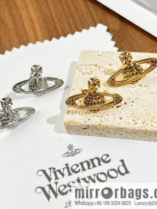 wsxc1678278423065_0-800x800ifszww4zrxt187624_20250708221955.jpg New ☑️ Vivienne Westwood Queen Mother Saturn earrings