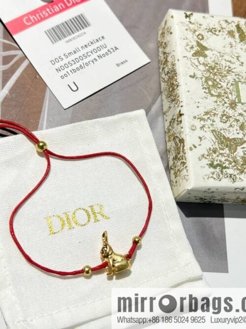 wsxc1678536383541_2-800x800fjgp2c1tbds187389_20250708221306.jpg Dior rabbit 🐰 red rope bracelet hand rope