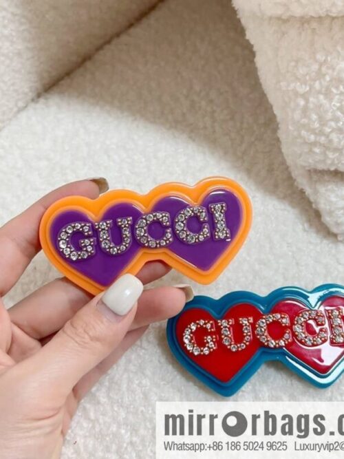 wsxc1678796749714_0-800x800tgkcf3r3cqi187173_20250708220652.jpg New Gucci full diamond gucci letter hairpin hairpin