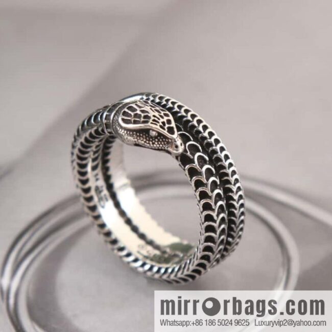 New Gucci gucci snake head ring