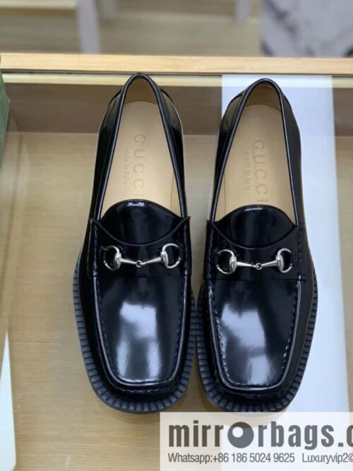 wsxc1679918670909_0-800x800boqmcnyncn026430_20250716025058.jpg Gucci Gucci uses black smooth cow leather (fabric) carefully made men\'s loafers
