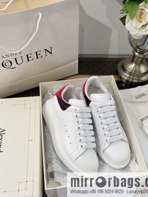 wsxc1680439603828_0-800x800rbm3c2c1j5c22566_20250716021811.jpg Alexander McQueen, Unisex sneakers made of calfskin