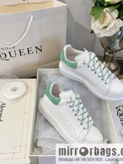 wsxc1680439609531_2-800x800hnrforbryxm22522_20250716021745.jpg Alexander McQueen, Unisex sneakers made of calfskin