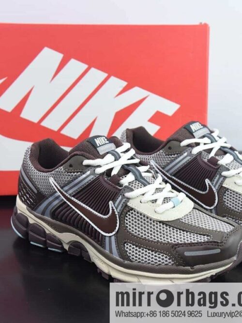 wsxc1681302212823_4-800x800450nh3fvdfn18683_20250716014248.jpg NIKE ZOOM Vomero 5 SP Vintage trend, mesh breathable sneakers early adopter version, official item number: FD9920 022