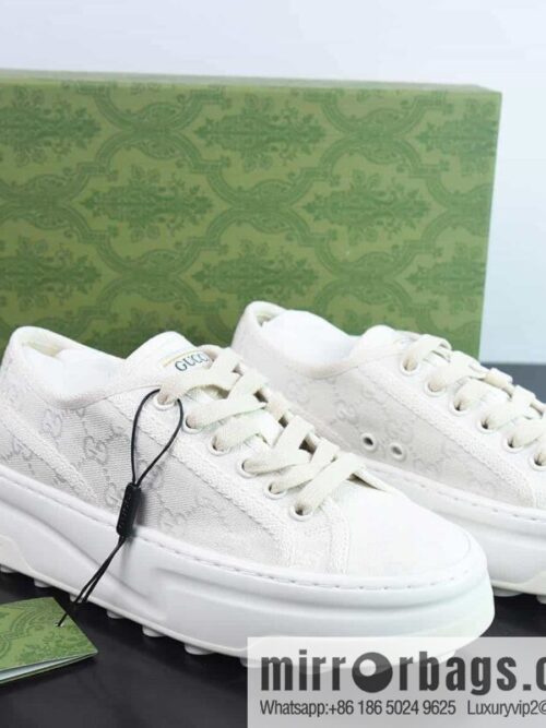 wsxc1681733906595_4-800x800vfywbttekzj14910_20250716010851.jpg Gucci Gucci 202ss Spring Summer New Color Tennis 1977 Print Sneakers sneakers