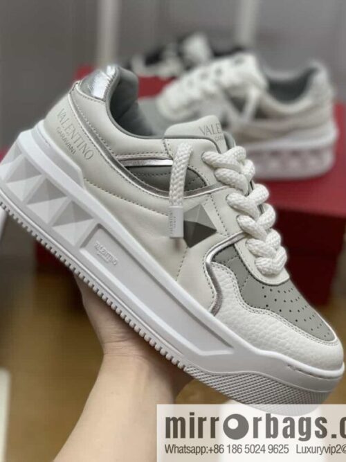 wsxc1682512882497_4-800x800ibplgqjgyc311165_20250716003457.jpg VALENTINO Valentino with sheepskin His & Hers low-top sneakers