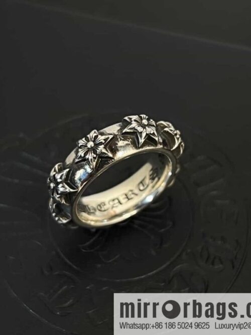 wsxc1683636340120_7-800x800dtptlzvcevm172117_20250705215528.jpg New Crossheart Cross Snowflake ❄️ Ring