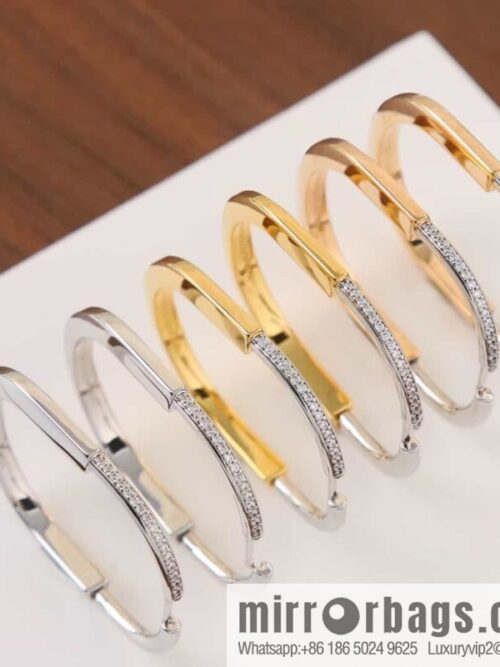 wsxc1683636368099_3-800x8004skx3lqfynh171967_20250705215114.jpg Tiffany Lock Half Drill Lock Earrings