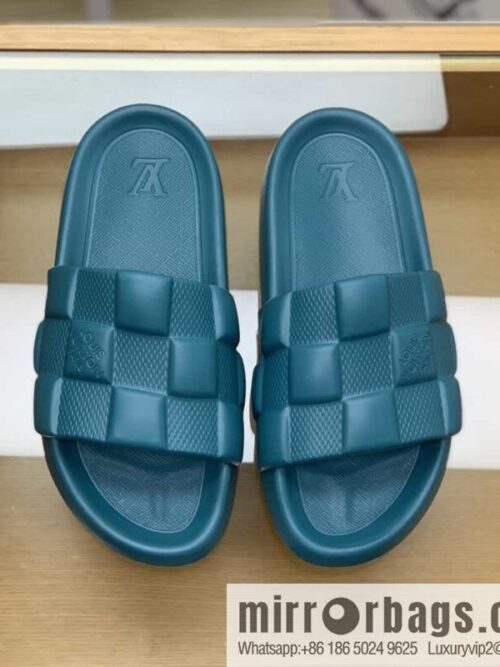 wsxc1685284937469_0-800x800vfjwgdqnl1e2931_20250715232007.jpg LV/Louis Vuitton features classic monogram printed His & Hers sandals