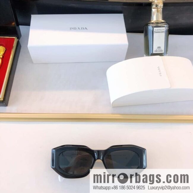 wsxc1685285910907_5-800x800b0ijb2kgjxx22750_20250625222125.jpg Prada three-dimensional frame unisex sunglasses