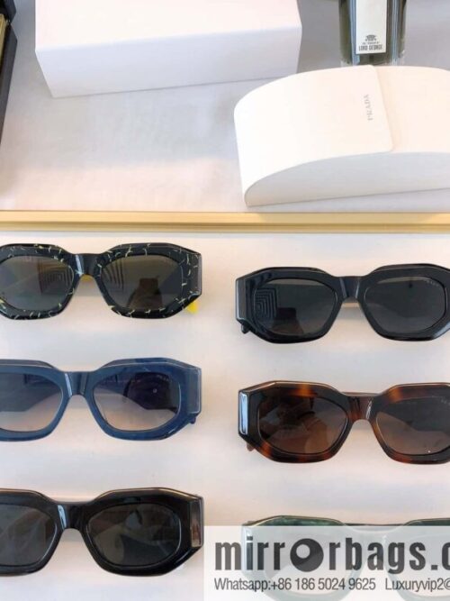 wsxc1685285910953_8-800x800w3ojpsu1bv122744_20250625222116.jpg Prada three-dimensional frame unisex sunglasses
