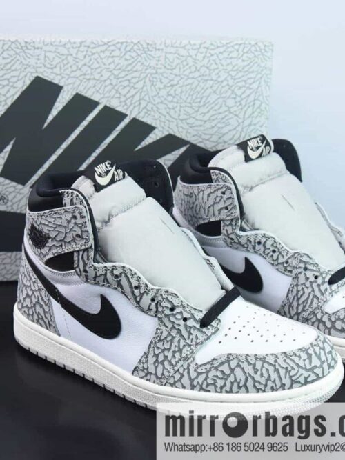 wsxc1685371709931_4-800x800swpyevmeo0o2780_20250715231843.jpg Air Jordan1 AJ1 Jordan 1st generation high-top basketball shoes/black and white gray, burst pattern, elephant pattern, item number: DZ5485-052