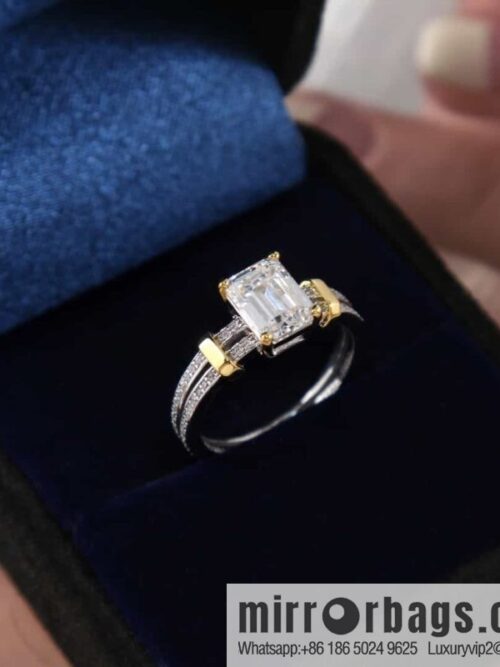 wsxc1687014090433_0-800x800wmm4dtmbryt163645_20250705173609.jpg New ☑️ TIFFANY & Co. Tiffany color square white diamond ring