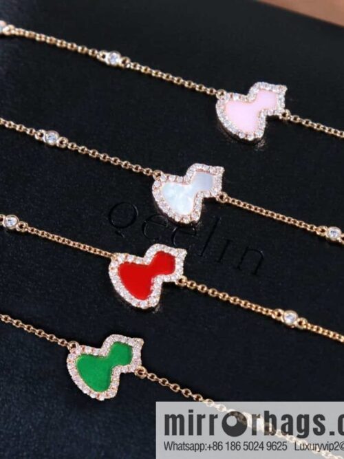 wsxc1688220062809_0-800x800vmyr2o2yaf3158718_20250705141356.jpg Qeelin Petite Wulu Rose Gold Diamond and Agate Bracelet