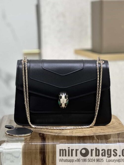 wsxc1691157552093_0-800x800pifavgvb5hm83412_20250719082437.jpg New \"Serpenti Forever\" crossbody bag model: 29032