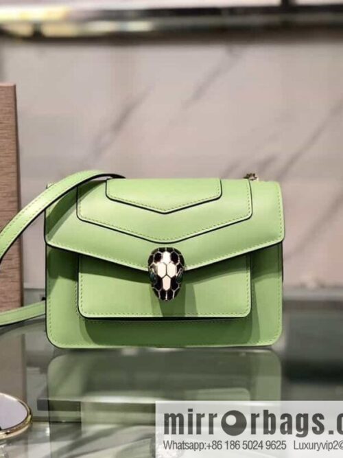 wsxc1691159386308_0-800x8002p5g0hcd0pi83359_20250719082401.jpg New \"Serpenti Forever\" crossbody bag model: 289676