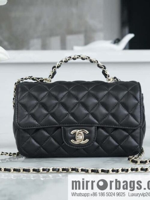 wsxc1691684388790_0-800x800i3c3xwxuef579141_20250719074318.jpg CHANEL 23A rhinestone handle cf medium black AS4141