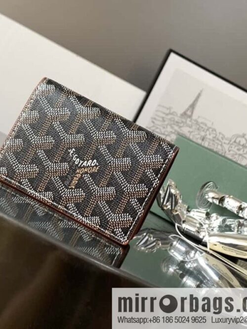 wsxc1692018201075_0-800x8001uoxmd1ayuw78279_20250719073557.jpg Goyard Malhesherbes card clip 7707