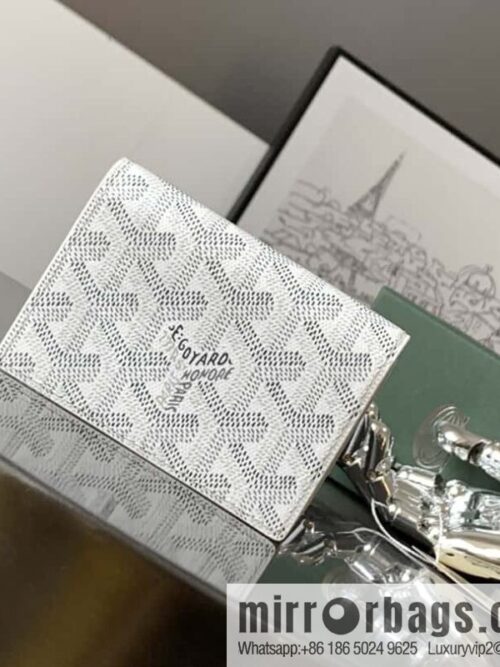 wsxc1692018210402_0-800x800kydezwdowde78239_20250719073529.jpg Goyard Malhesherbes card clip 7707