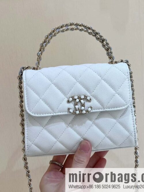 wsxc1692029452561_0-800x8004ivntp1ct5p76644_20250719071801.jpg CHANEL 23P spring and summer trailer series Kelly leather handle bag AP3237 white