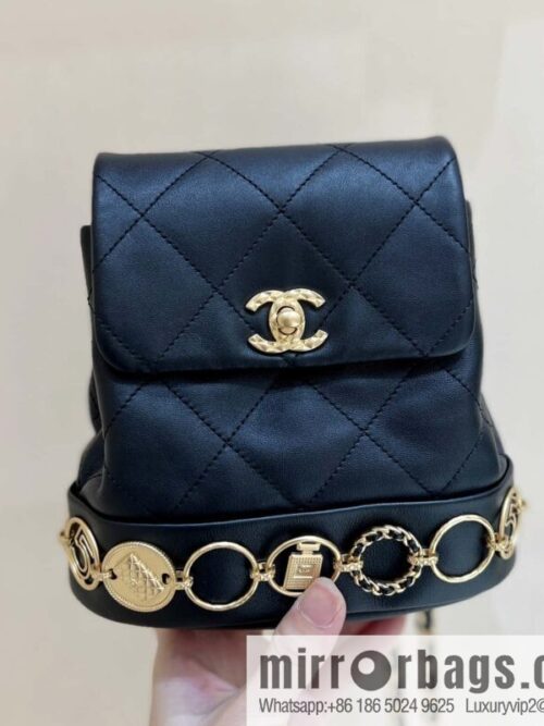 wsxc1692030687009_0-800x800opfrvtljbus76306_20250719071512.jpg CHANEL 23B autumn and winter trailer series, badge double backpack AS4275