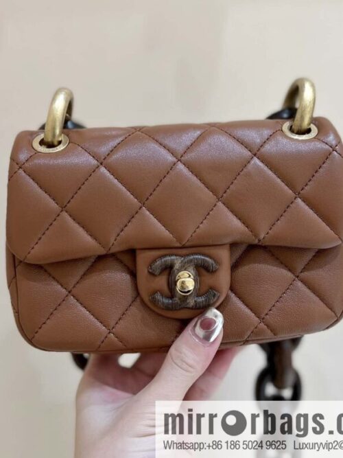 wsxc1692030965008_0-800x80053fsscppsb576245_20250719071445.jpg CHANEL 23A Premium Handicraft Series, Dakar mahogany cf mini bag AS4165