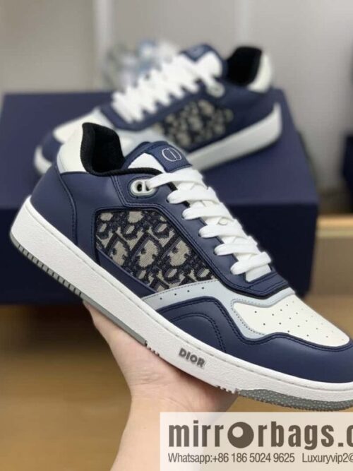wsxc1692111168045_3-800x800psnnpy0ncdp185648_20250708212128.jpg Dior uses black smooth cow leather (fabric) to carefully make B27 low-top sneakers