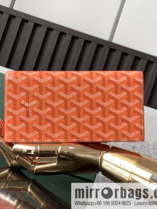 wsxc1692190386849_0-800x800mspky4q3ywc72600_20250719063509.jpg Goyard GOYARD · suit clip 7709