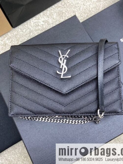 wsxc1692372392984_0-800x800alhd5ak1mb470430_20250719030147.jpg Woc small envelope bag original leather version model: 441974