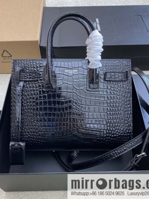 wsxc1692627655708_0-800x800rw2q3d1zmxr68390_20250719023522.jpg Saint Lauren Paris crocodile tote bag Model: 398710