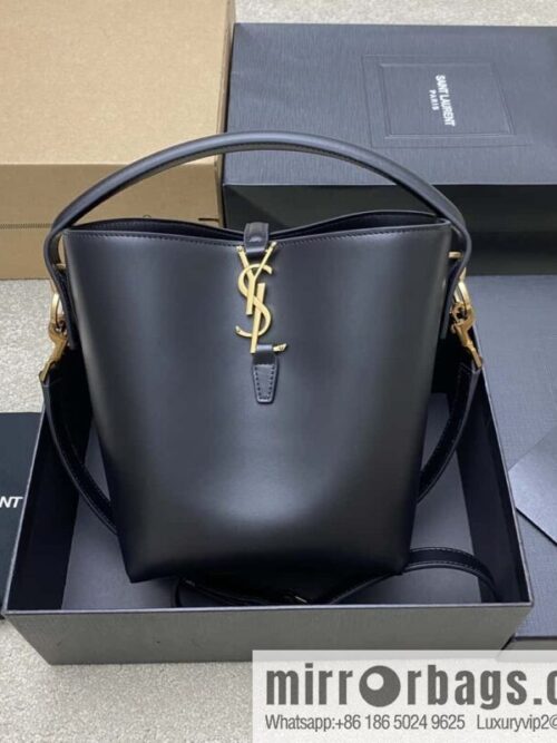 wsxc1692632522116_0-800x800ltlrdahdonc68237_20250719023332.jpg New LE 5A-7 series small bucket bag black plain weave/gold Model: 749036