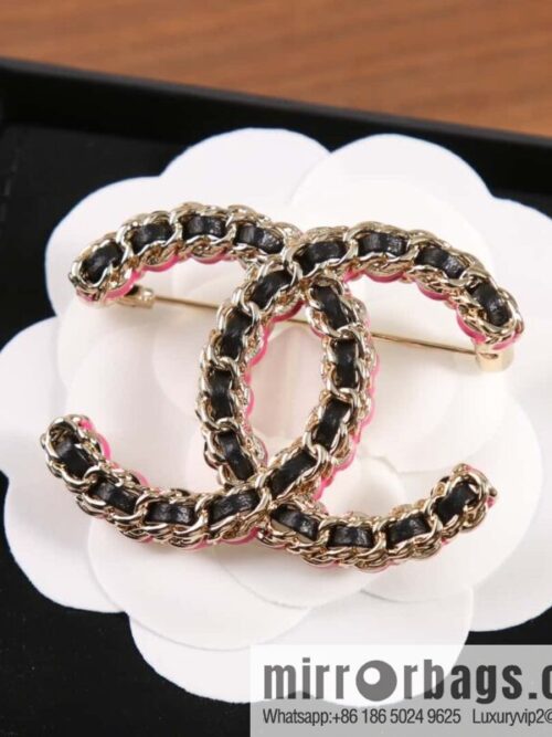wsxc1692889990606_0-800x800lqwpm0jkzos149378_20250705073808.jpg New ☑️ Chanel Double C Black Leather Rope Red Rope Brooch