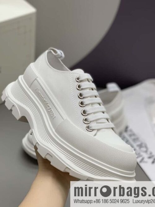 wsxc1693157577489_4-800x800qcyk3n1dob1177823_20250708171827.jpg Alexander McQueen Early Spring His & Hers platform muffin shoes