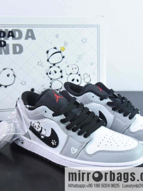 wsxc1693410921307_4-scaled-800x80020bgovwv3pw175686_20250708154610.jpg Nike Dunk Low Retro black and white gray sneakers DX4374-008