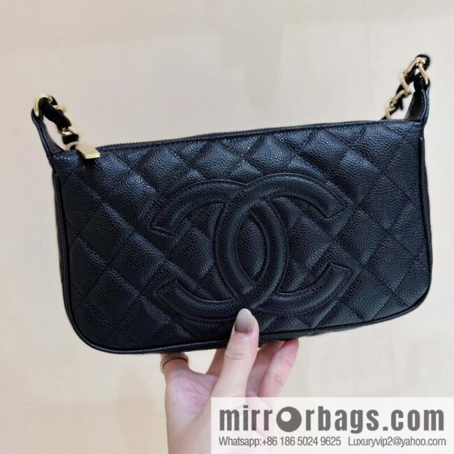 wsxc1693660720441_0-800x800wb0hqctpbxm65711_20250719020244.jpg CHANEL CNNe same popular medieval armpit bag A50920 black
