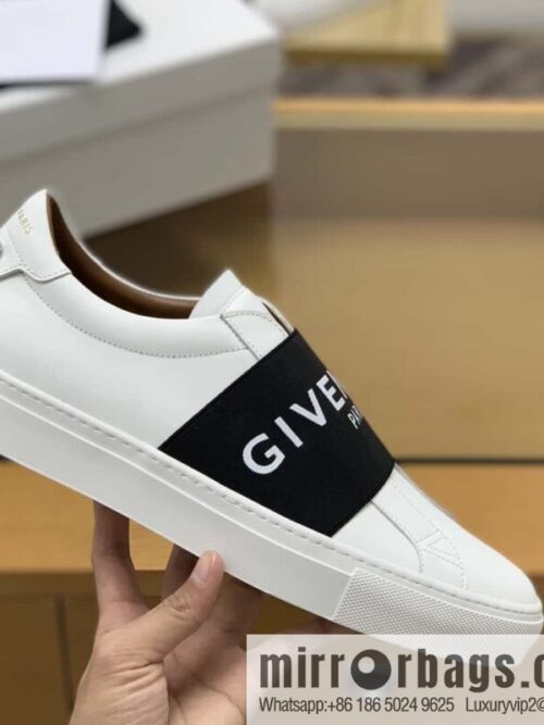 wsxc1693768929882_3-800x8000kkjailda4h174188_20250708142702.jpg Givenchy/Givenchy, white leather (fabric) Urban Street His & Hers sneakers