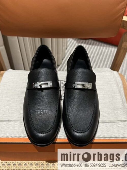 wsxc1696870609467_0-800x800bacyvfv2cyc161927_20250705163526.jpg Hermès kelly buckle loafers