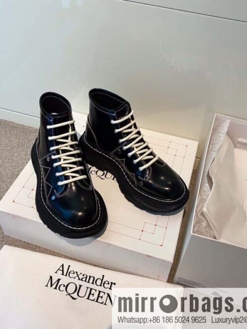 wsxc1697639649503_0-800x800tebmh0cka04157236_20250705131902.jpg Alexander McQueen, classic Martin boots