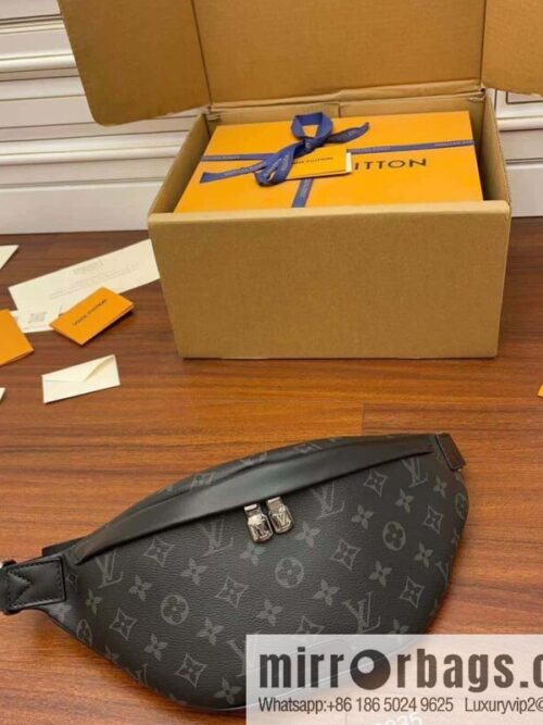 wsxc1698673909773_0-800x800hy5zagw1pig36787_20250716042742.jpg LV M46035 DISCOVERY Small fanny pack