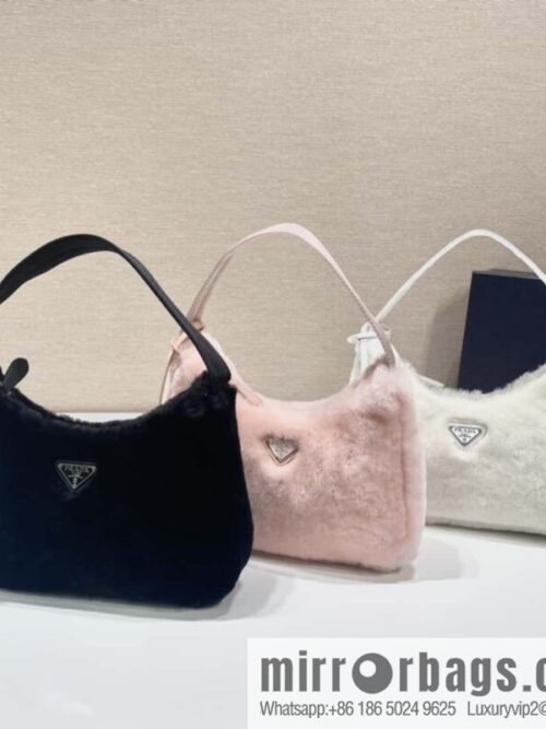 wsxc1699549081553_0-800x800mjpr40i0xot33567_20250716035332.jpg PRADA plush Hobo tote bag NE515 three colors