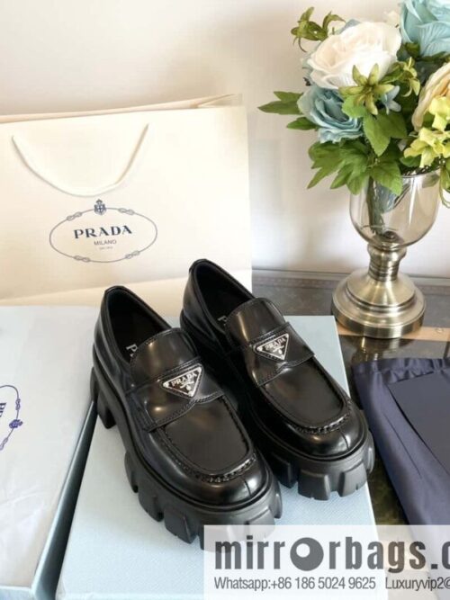 wsxc1704383535463_0-800x800jdvc5k2lhos123943_20250702180119.jpg PRADA Prada, triangular label, serrated wheel muffin platform loafers 1D246M
