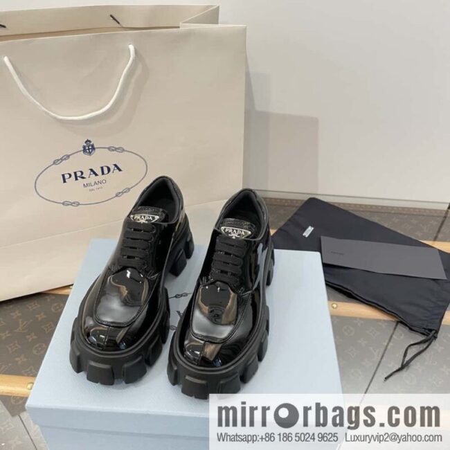 PRADA PRADA Triangle Standard Band Saw Gear, Platform Muffin Shoes